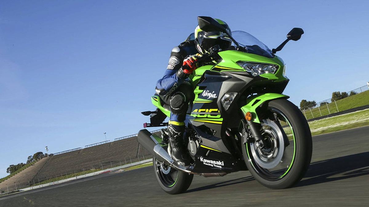 Kawasaki Ninja 400 2018+ – Pit Lane Moto