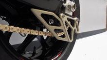 Load image into Gallery viewer, Attack Performance 2015-2020 Yamaha R1 / 2017+ R6 Lift Mount, Sprocket Guard Kit