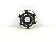 Load image into Gallery viewer, Ducabike TRD02 Right Front Wheel Cap