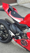 Load image into Gallery viewer, Ducabike CSV401 Ducati Panigale V4 Seat Cover