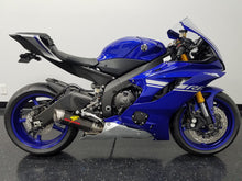 Load image into Gallery viewer, Graves Motorsports Cat-Back Slip-on Carbon Exhaust - Yamaha R6
