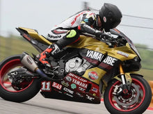 Load image into Gallery viewer, Fast Frank Racing  YAMAHA R1 15&#39;+|R6 17&#39;+ QUICK RELEASE FRONT AXLE #R616